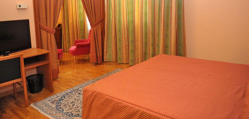 ג'ויה דל קולה Hotel Svevo מראה חיצוני תמונה
